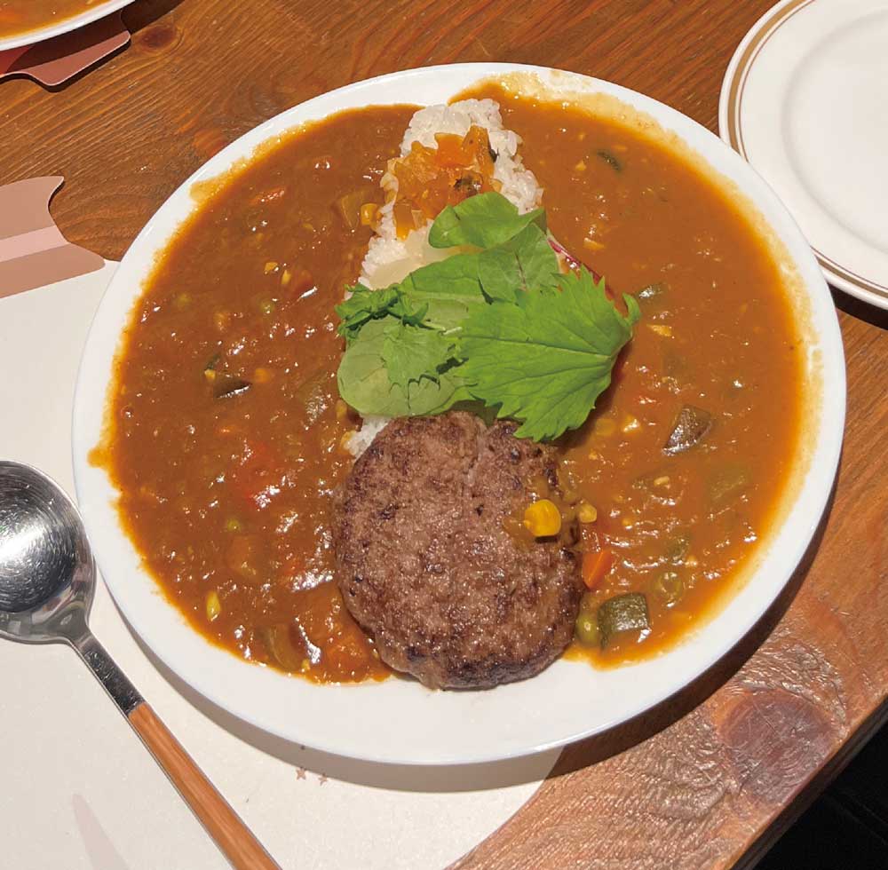 和牛100％ハンバーグカレー